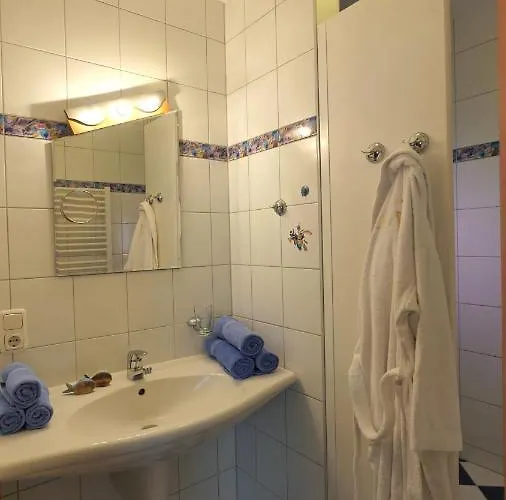 Erlkoenig Gaesteappartements Aparthotel 3*